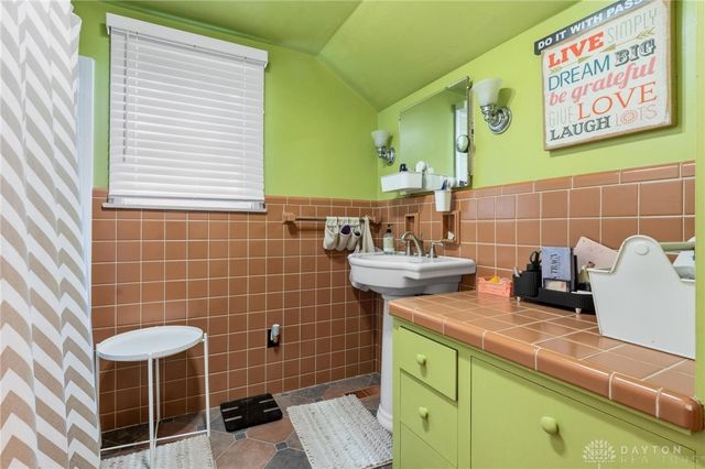 379 Virginia Circle, Wilmington, OH 45177