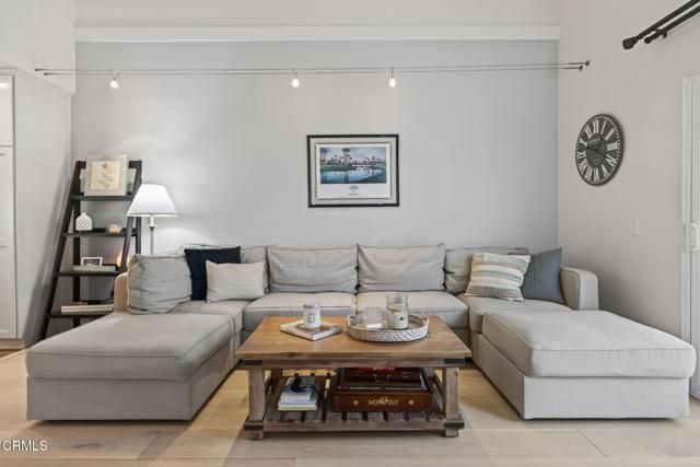 1251 Mandalay Beach Road, Oxnard, CA 93035