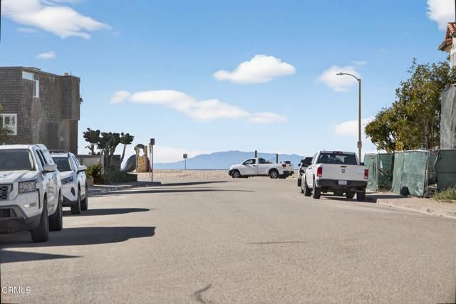 1251 Mandalay Beach Road, Oxnard, CA 93035