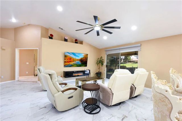 2591 Peach Tree, Hemet, CA 92545