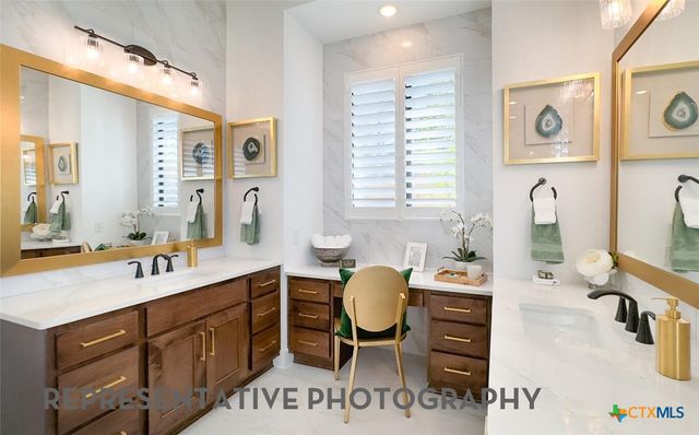 401 Jates Field Bend, Liberty Hill, TX 78642