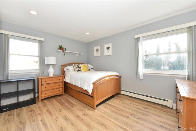 5 Mary Lu Drive, Holtsville, NY 11742