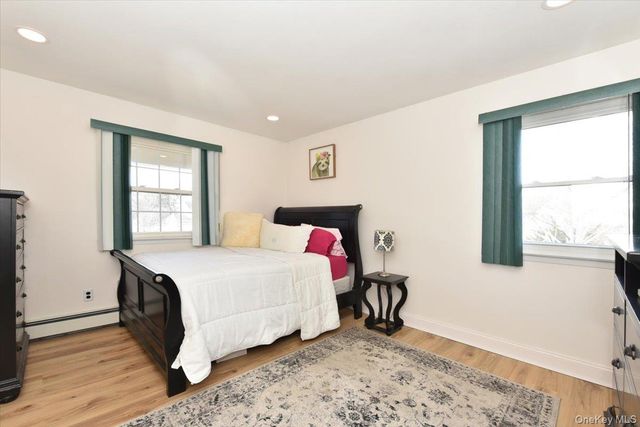 5 Mary Lu Drive, Holtsville, NY 11742