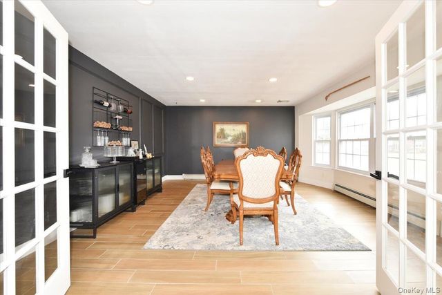 5 Mary Lu Drive, Holtsville, NY 11742