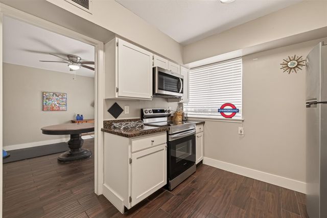 4040 San Felipe Street 119, Houston, TX 77027