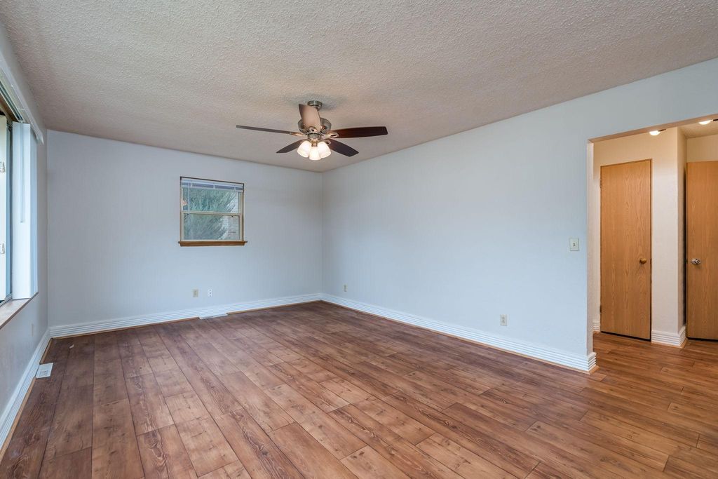 105 Jay Street, Le Sueur, MN 56058 — photo 5