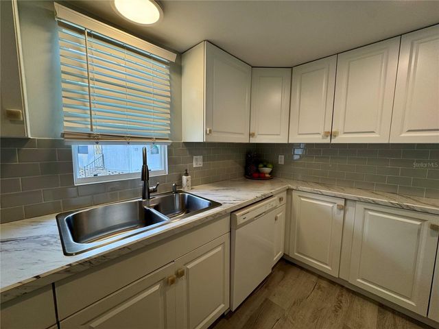 15010 113TH AVENUE N 47, Largo, FL 33774