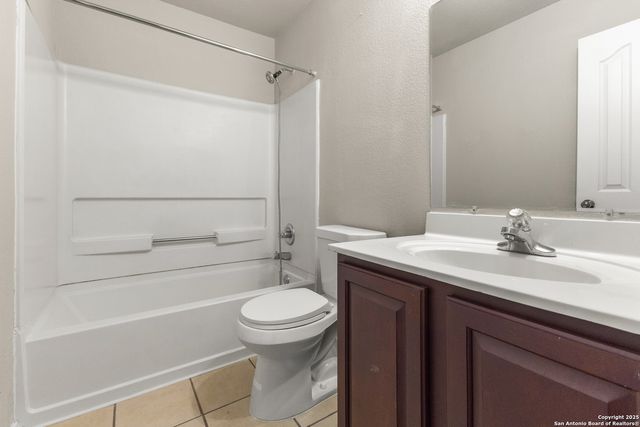 7903 COPPER BRK, Converse, TX 78109