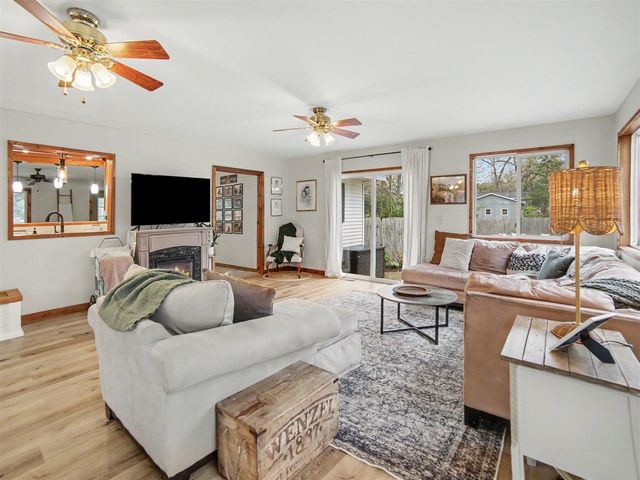 1574 Chatterson Road, Muskegon, MI 49442