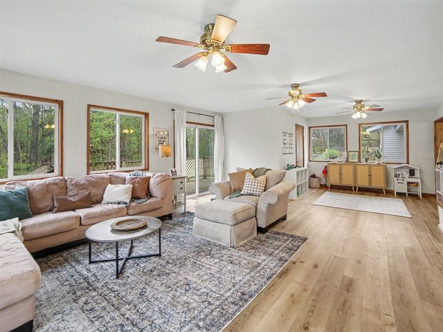 1574 Chatterson Road, Muskegon, MI 49442