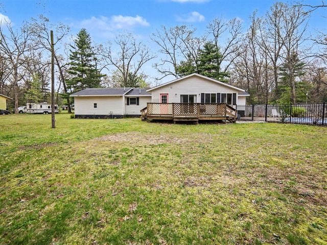 1574 Chatterson Road, Muskegon, MI 49442