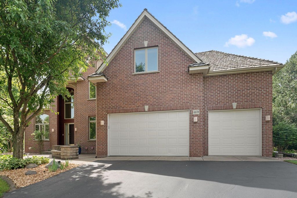 4470 Garland Lane N, Plymouth, MN 55446 — photo 2