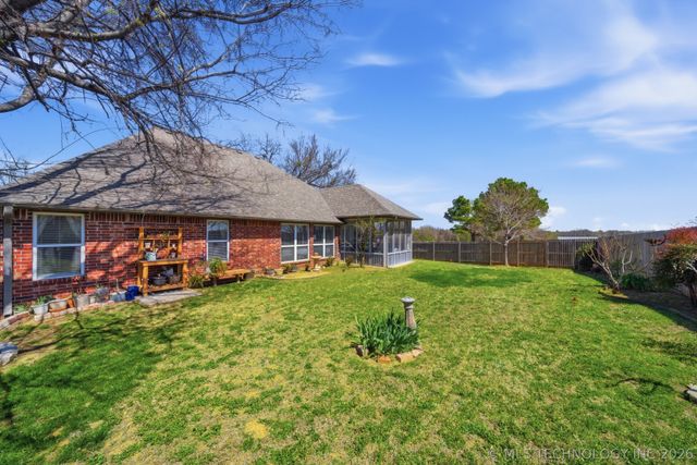 1825 E Montgomery Street, Broken Arrow, OK 74012