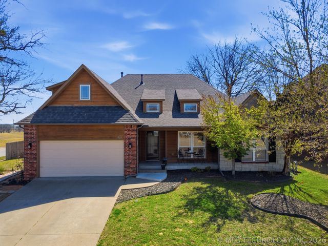 1825 E Montgomery Street, Broken Arrow, OK 74012