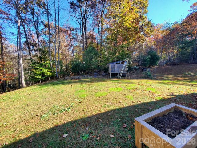457 Dale Road, Spruce Pine, NC 28777