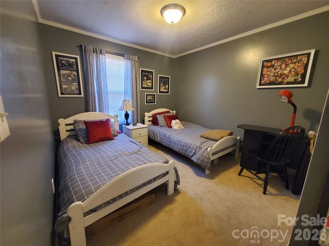 457 Dale Road, Spruce Pine, NC 28777