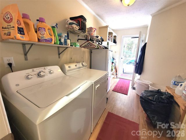 457 Dale Road, Spruce Pine, NC 28777