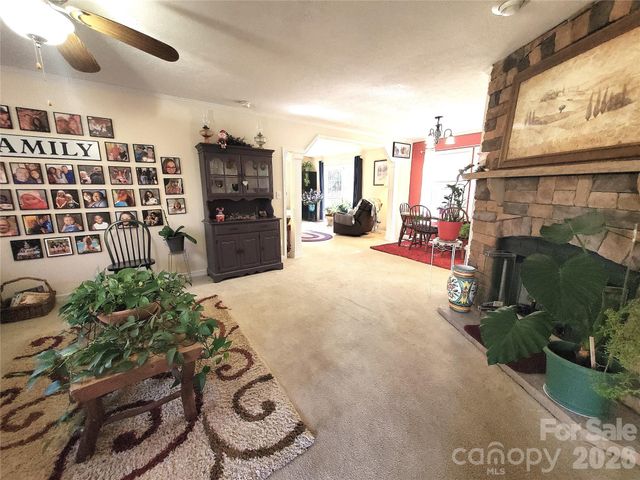 457 Dale Road, Spruce Pine, NC 28777