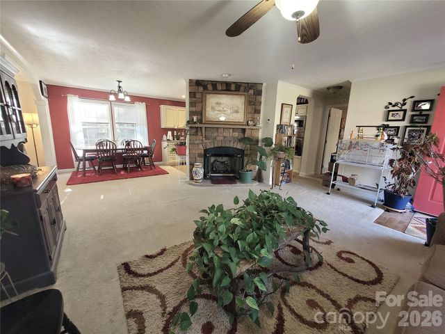 457 Dale Road, Spruce Pine, NC 28777