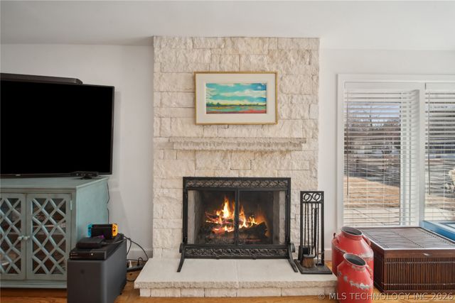 2808 E 37th Place, Tulsa, OK 74105