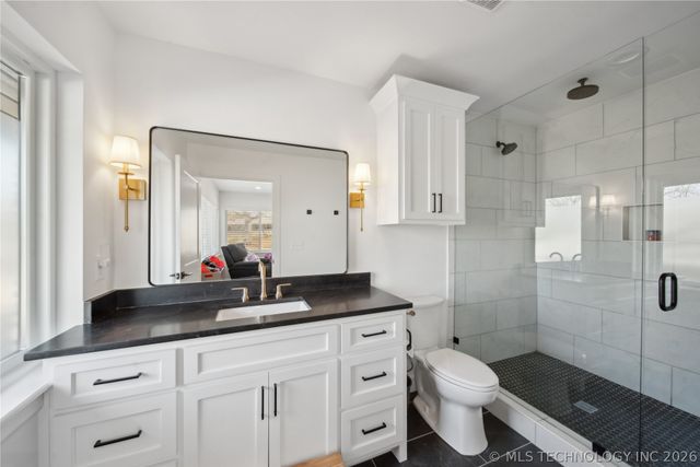 2808 E 37th Place, Tulsa, OK 74105