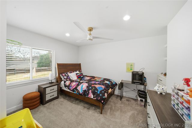 2808 E 37th Place, Tulsa, OK 74105