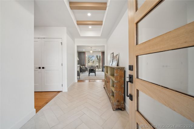 2808 E 37th Place, Tulsa, OK 74105