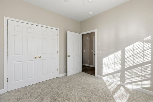 690 S Fieldstone Boulevard, Bloomington, IN 47403