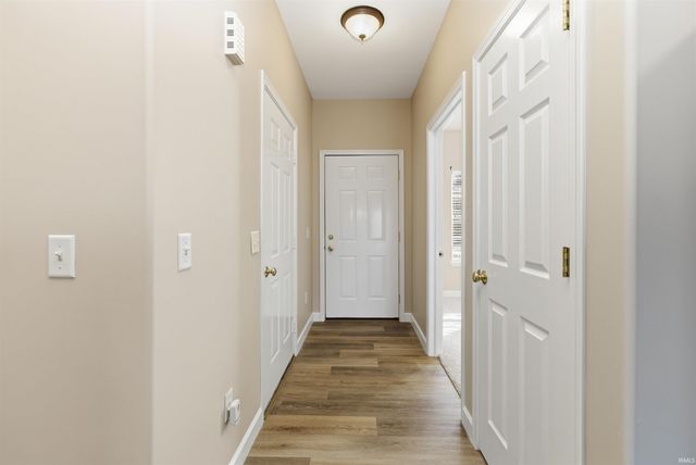 690 S Fieldstone Boulevard, Bloomington, IN 47403