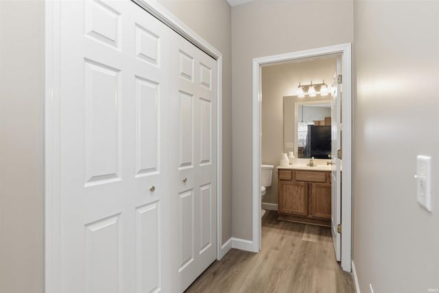 690 S Fieldstone Boulevard, Bloomington, IN 47403