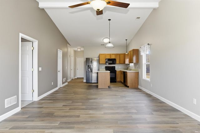 690 S Fieldstone Boulevard, Bloomington, IN 47403