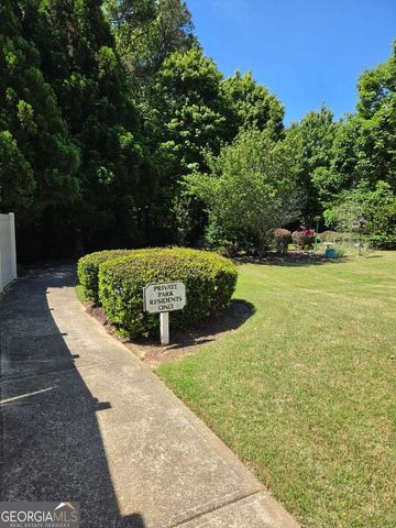1724 Willoughby Drive, Buford, GA 30519
