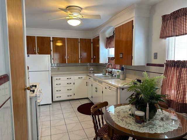 124 Felton St., New Bedford, MA 02745