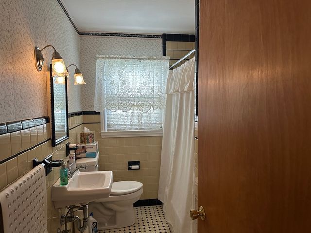 124 Felton St., New Bedford, MA 02745