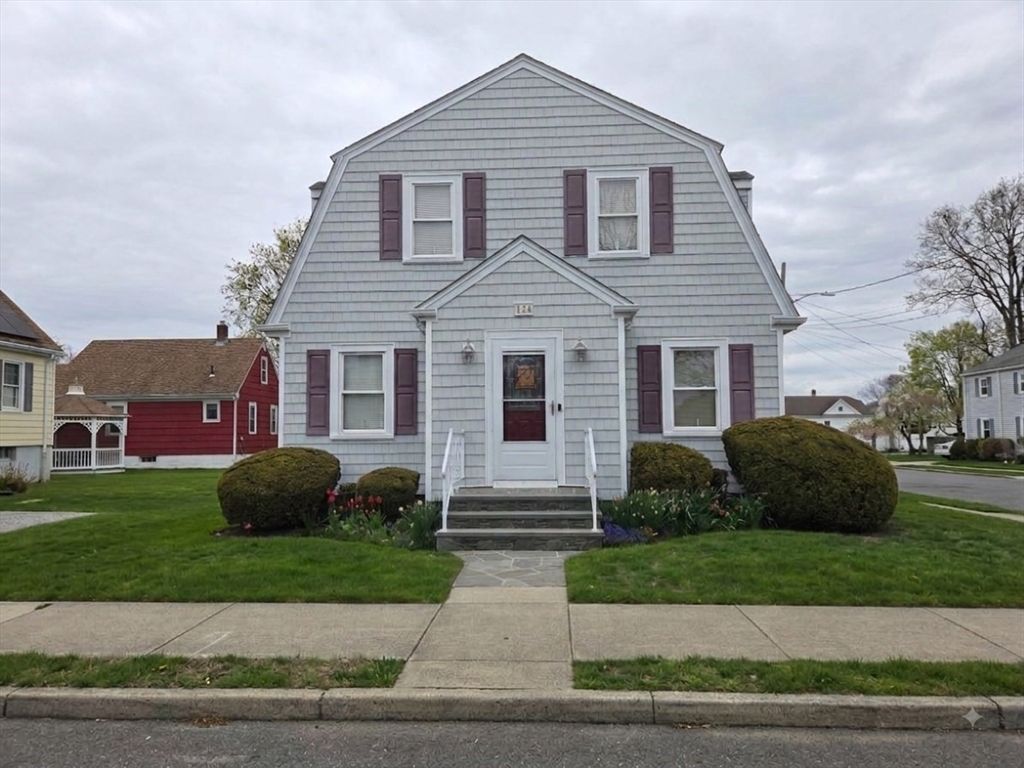 124 Felton St., New Bedford, MA 02745