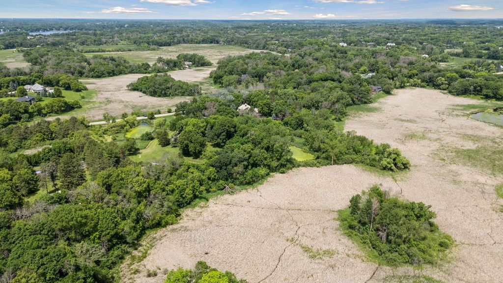 940 S Brown Road, Wayzata, MN 55391 — photo 4