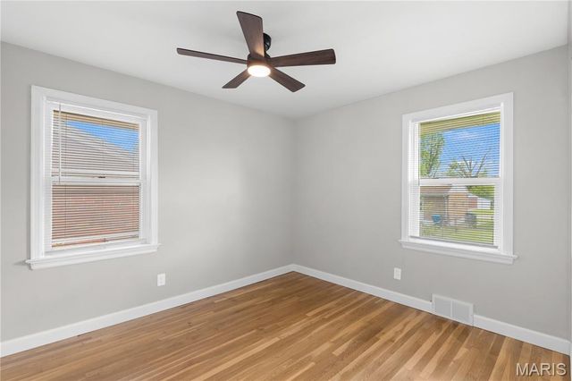 9442 Altonwood Drive, St Louis, MO 63136
