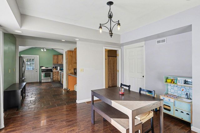 121 Frost Street, Jackson, MI 49202