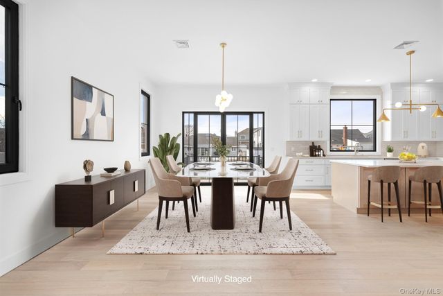 24 Midway Street, Babylon, NY 11702