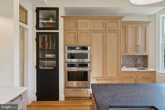 1514 R ST NW, Washington, DC 20009