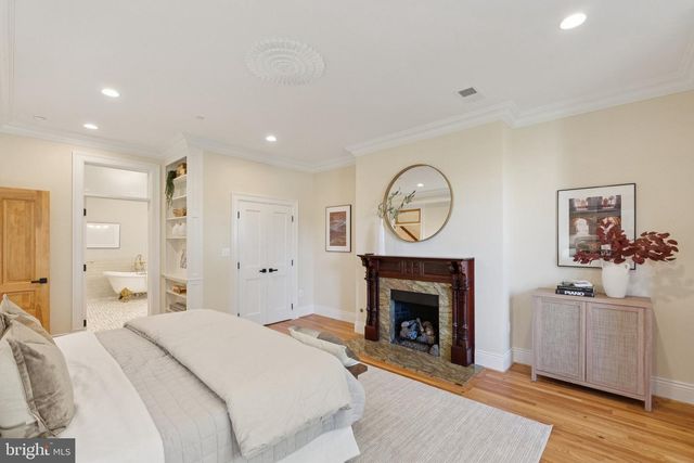 1514 R ST NW, Washington, DC 20009