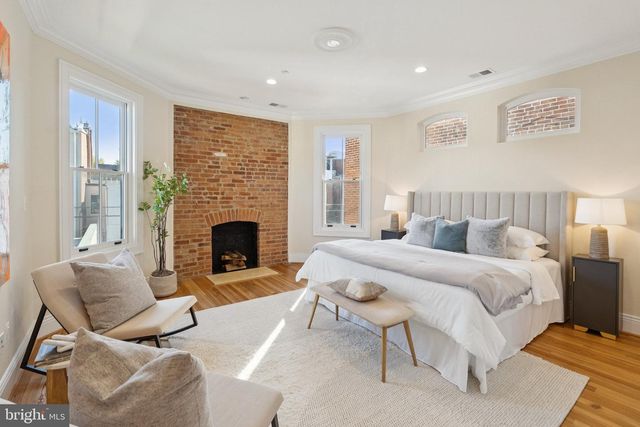 1514 R ST NW, Washington, DC 20009