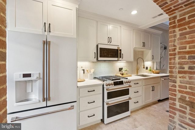 1514 R ST NW, Washington, DC 20009