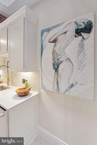 1514 R ST NW, Washington, DC 20009