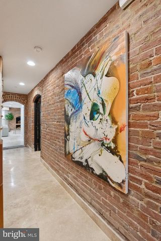 1514 R ST NW, Washington, DC 20009