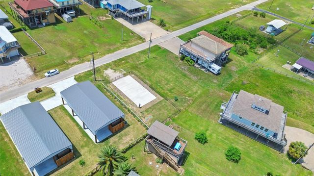 900 Salt Cedar Lane, Port Bolivar, TX 77650