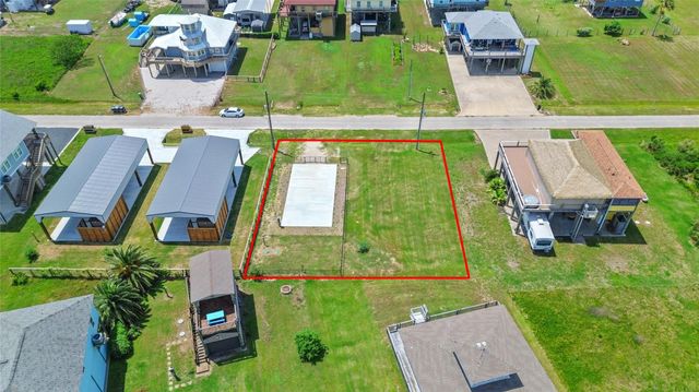900 Salt Cedar Lane, Port Bolivar, TX 77650
