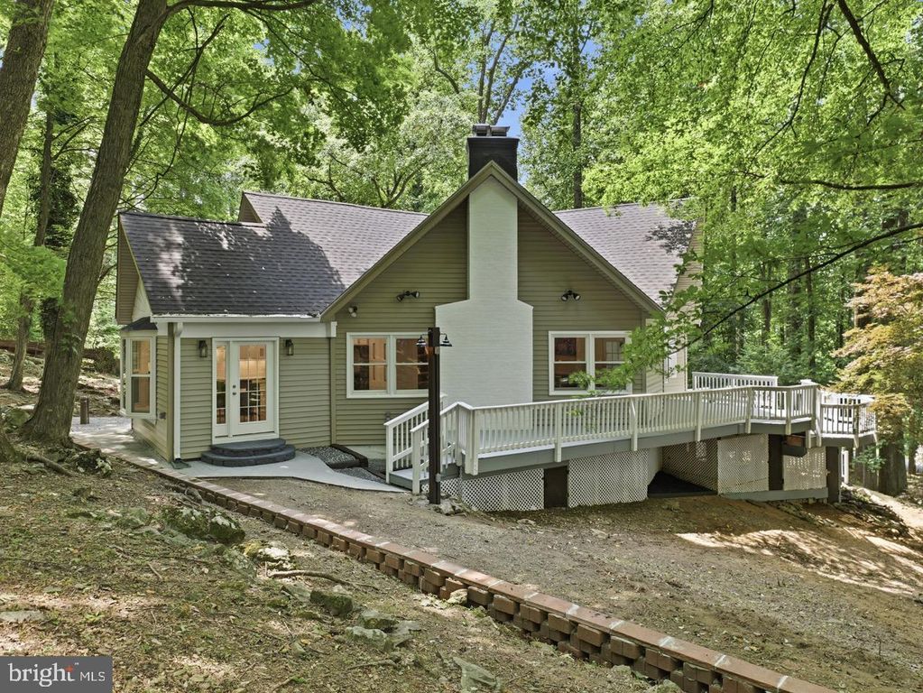10611 RUM SPRINGS RD, Myersville, MD 21773
