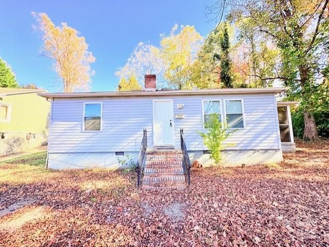 202 Newland Place, Lenoir, NC 28645