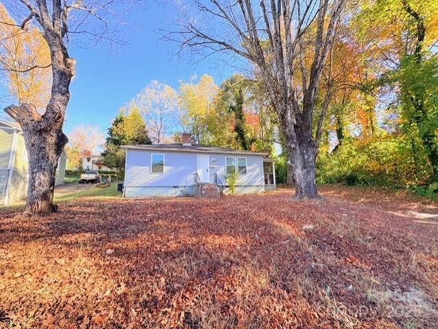 202 Newland Place, Lenoir, NC 28645